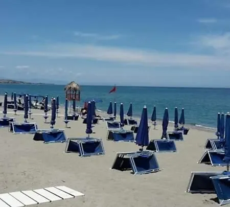 Villaggio Il Carlino Hotel 3*