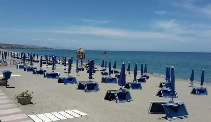 Villaggio Il Carlino Hotel 3*