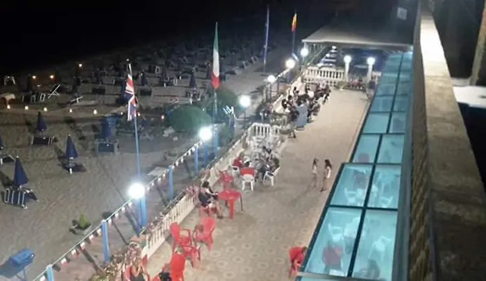 Villaggio Il Carlino Hotel 3*