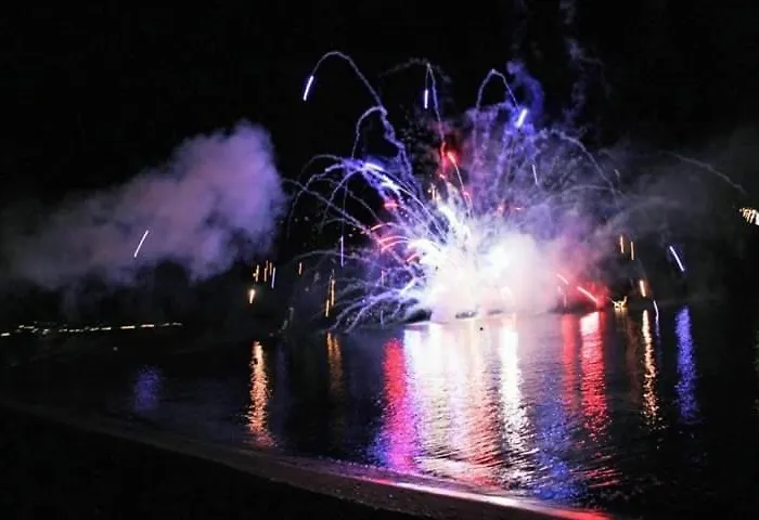 Villaggio Il Carlino Hotel 3*